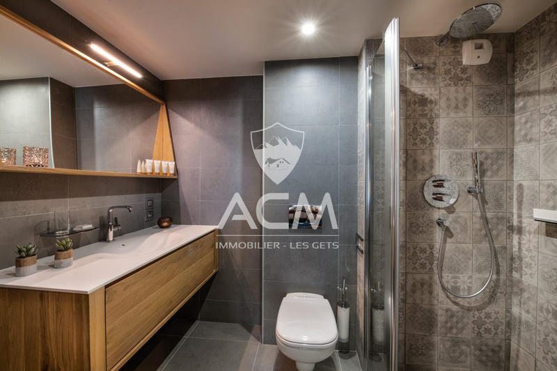 Duplex - 176 m² - 5 pièces