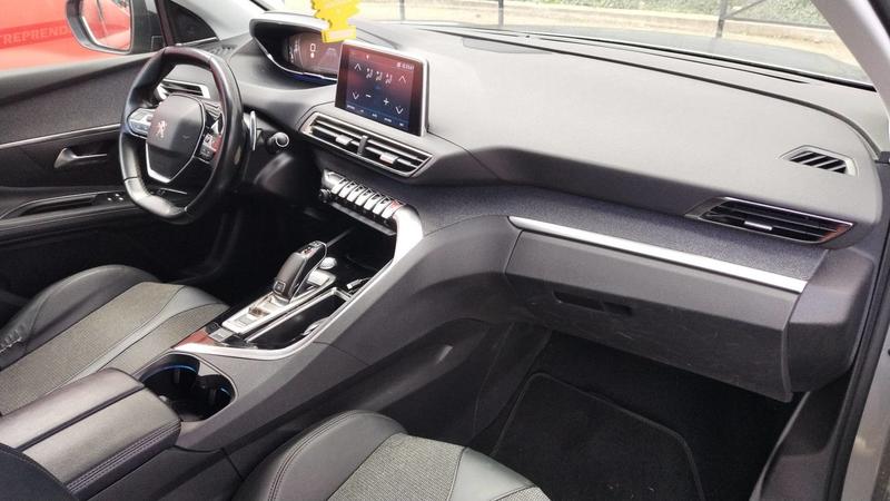 Peugeot 5008 1.5 BlueHDi 130 Eat7 Allure - 7 places Automatique