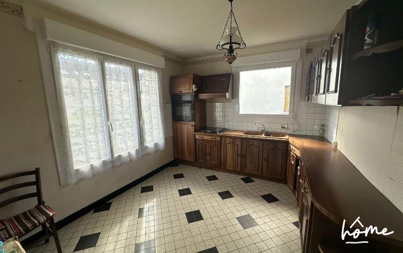 Maison - 108 m² - 6 pièces