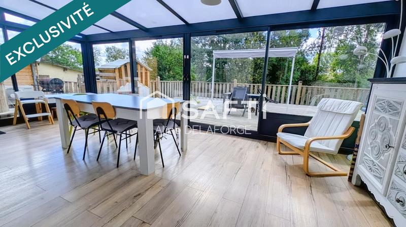 Maison - 235 m² - 8 pièces