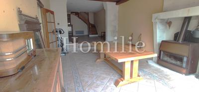 Maison - 203 m² - 8 pièces