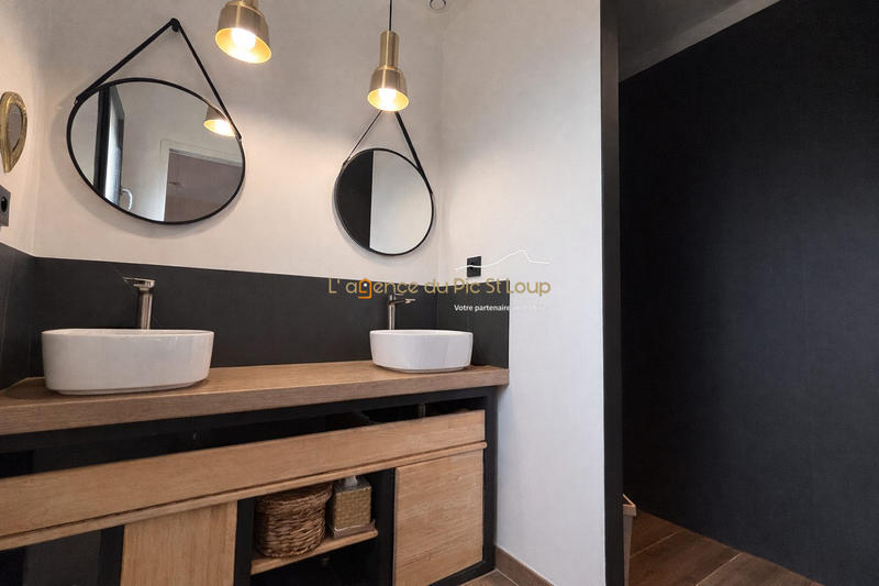 Villa - 155 m² - 4 pièces