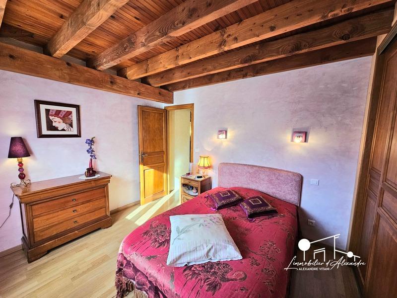 Propriété - 110 m² - 5 pièces