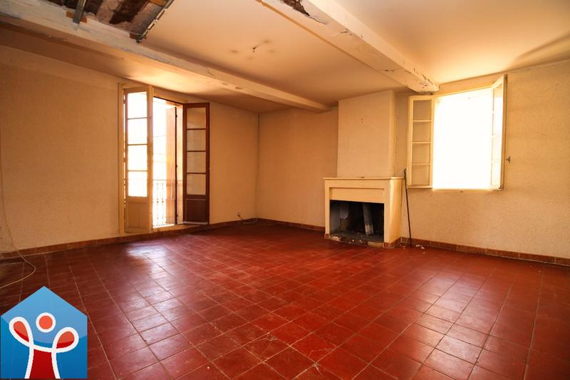 Maison - 310 m² - 8 pièces