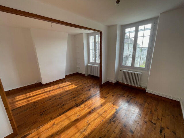 Maison - 165 m² - 6 pièces