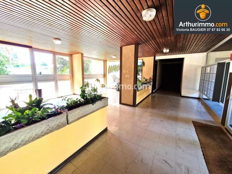 Appartement - 77 m² - 4 pièces