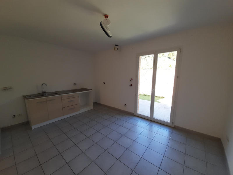 Maison - 106 m² - 6 pièces