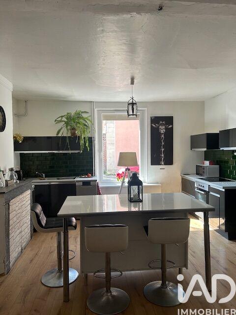 Maison de ville - 179 m² - 6 pièces