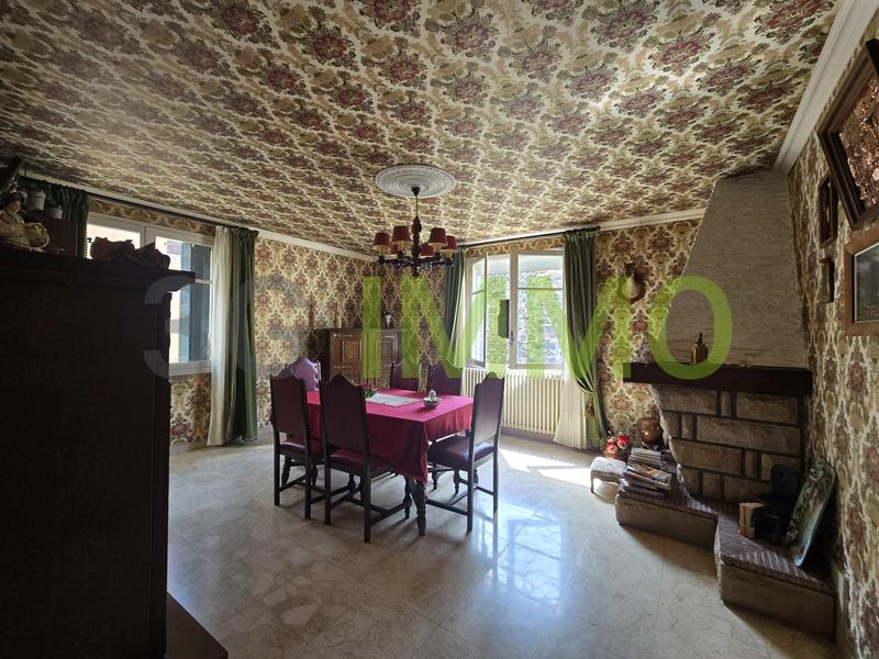 Maison - 150 m² - 7 pièces