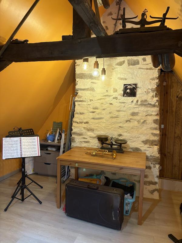 Maison - 95 m² - 3 pièces