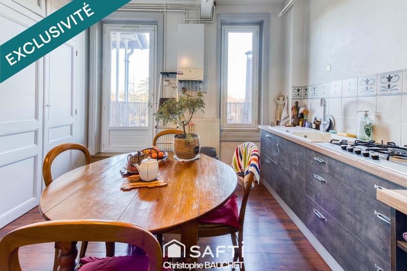 Appartement - 92 m² - 3 pièces