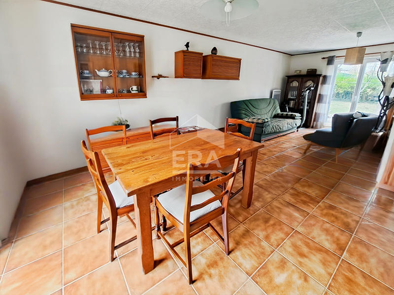 Maison - 93 m² - 4 pièces