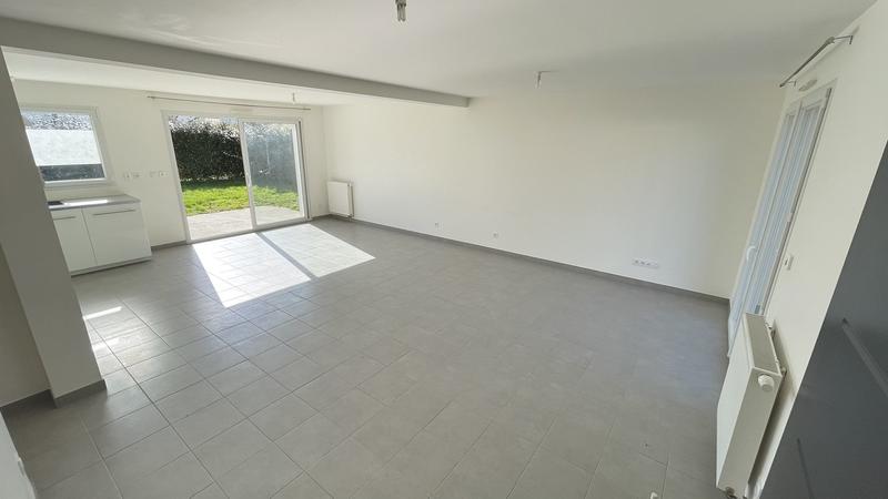 Maison contemporaine - 110 m² - 6 pièces