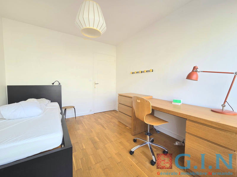 Appartement - 97 m² - 4 pièces