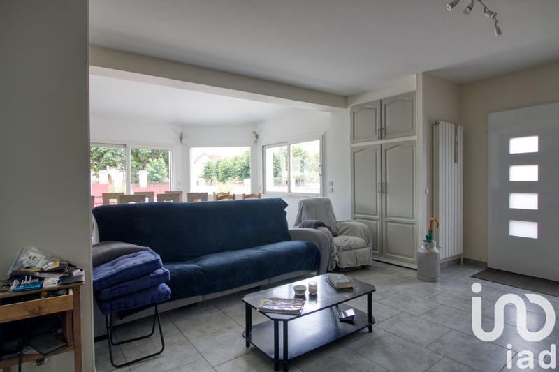 Maison - 200 m² - 8 pièces