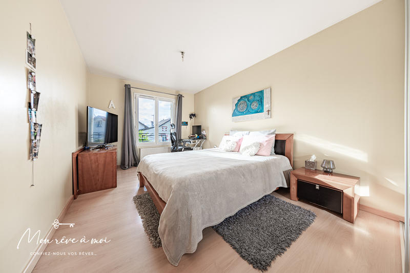 Maison - 170 m² - 6 pièces