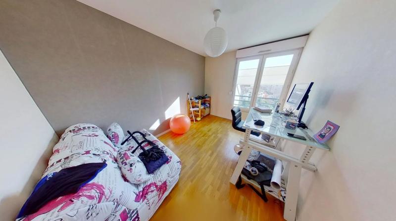 Penthouse - 132 m² - 4 pièces