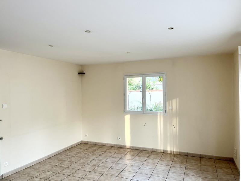 Maison - 74 m² - 4 pièces