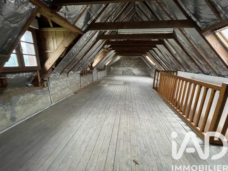 Maison - 98 m² - 5 pièces