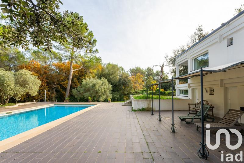 Maison de maîtres - 240 m² - 5 pièces