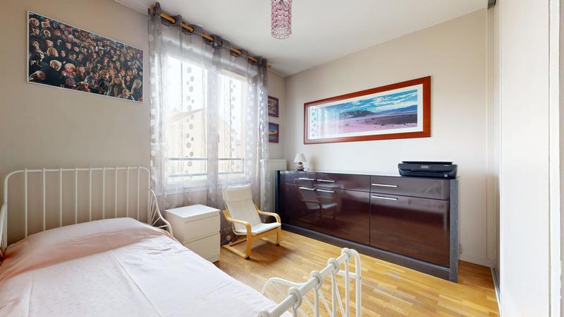 Appartement - 95 m² - 4 pièces