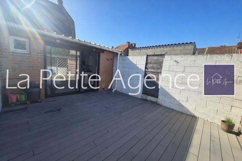 Maison - 88 m² - 4 pièces