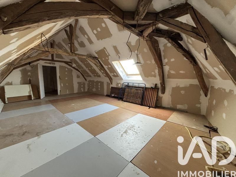 Maison - 198 m² - 8 pièces