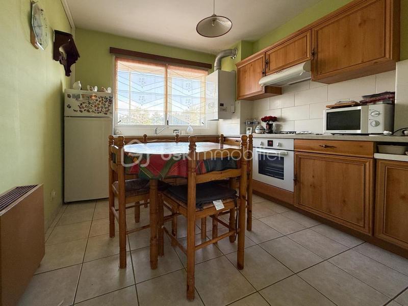 Appartement - 79 m² - 4 pièces