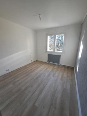 Appartement - 70 m² - 4 pièces