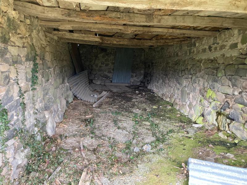 Maison - 320 m² - 2 pièces