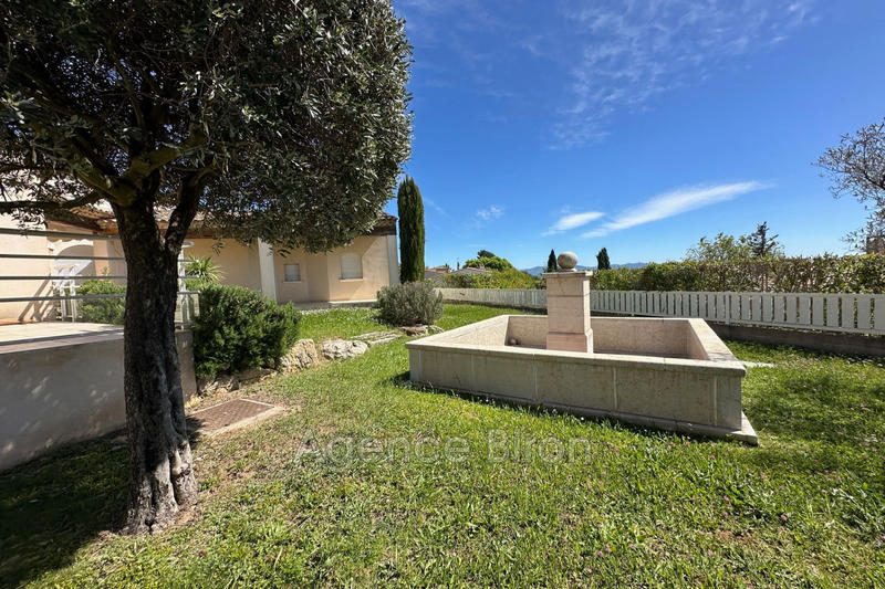 Maison - 176 m² - 6 pièces