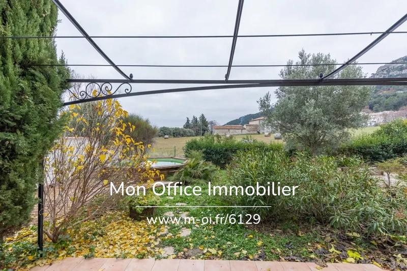 Maison - 94 m² - 4 pièces