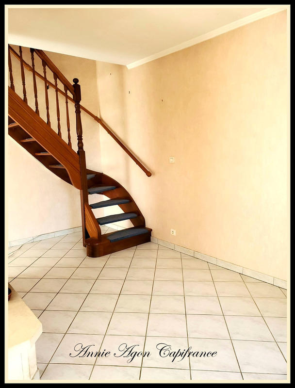 Maison - 161 m² - 5 pièces