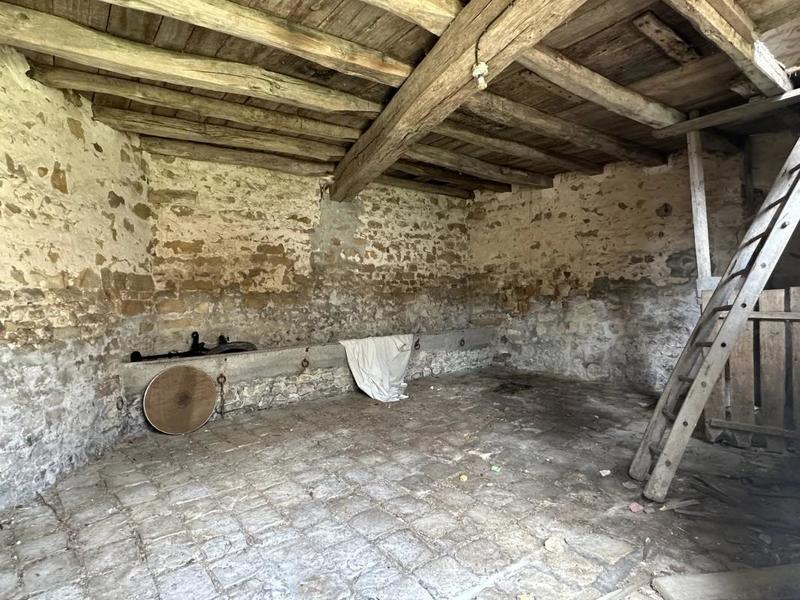 Propriété - 385 m² - 10 pièces