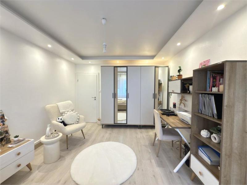 Appartement - 85 m² - 4 pièces