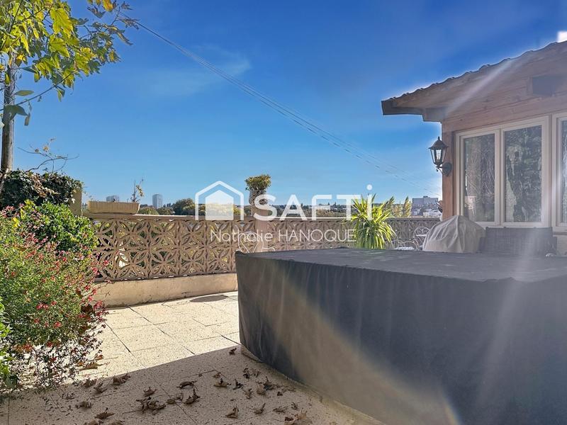 Maison - 120 m² - 6 pièces