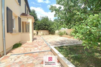 Maison - 121 m² - 6 pièces