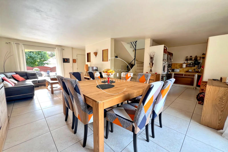 Maison - 91 m² - 4 pièces