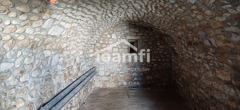 Maison - 61 m² - 5 pièces