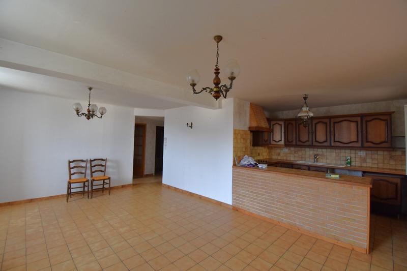 Maison en pierre - 251 m² - 10 pièces