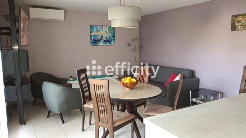 Appartement - 64 m² - 3 pièces