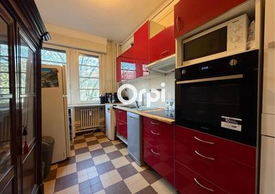 Appartement - 70 m² - 3 pièces