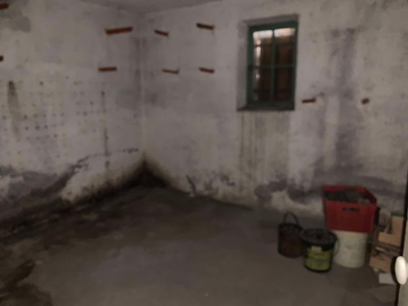 Maison - 181 m² - 7 pièces