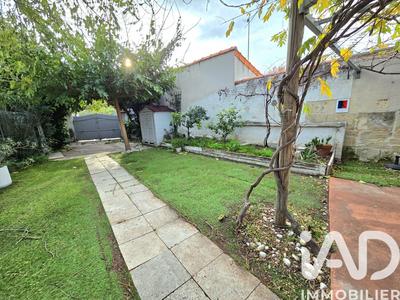 Maison de ville - 120 m² - 3 pièces