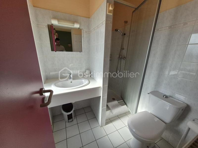 Maison - 500 m² - 16 pièces