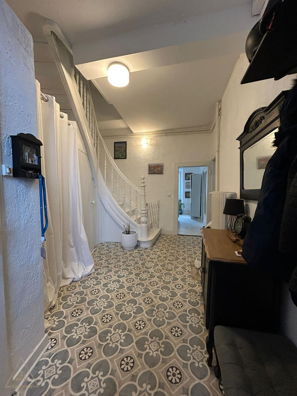 Appartement - 167 m² - 5 pièces