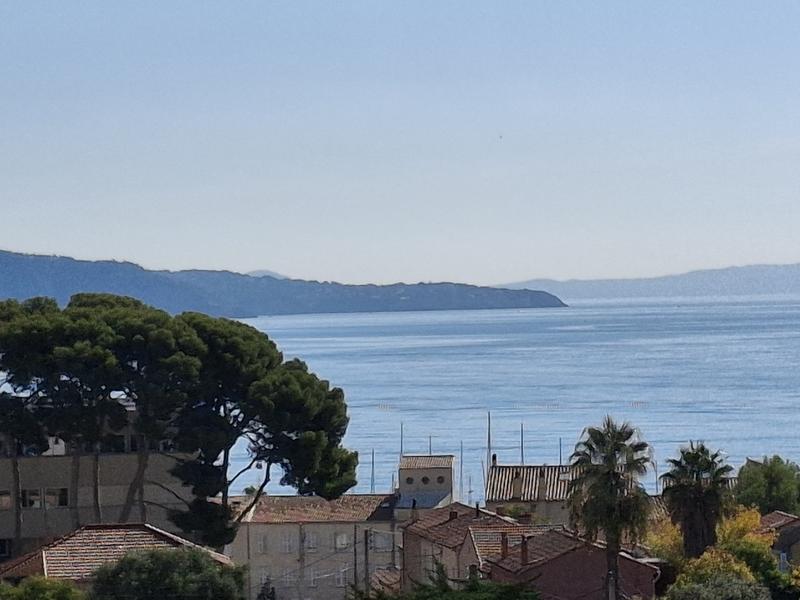 Appartement - 90 m² - 3 pièces