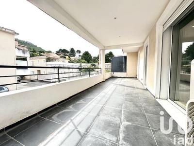 Appartement - 82 m² - 4 pièces