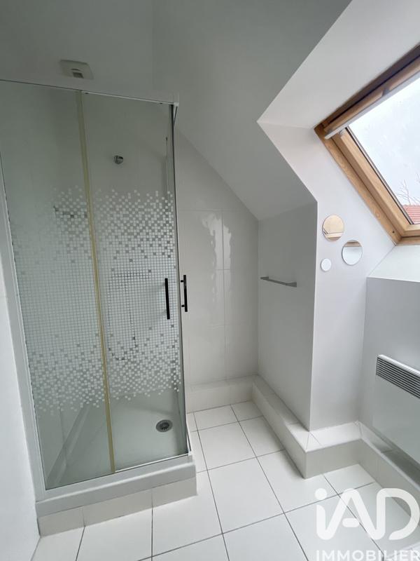 Maison - 183 m² - 8 pièces