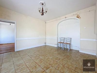 Maison - 102 m² - 5 pièces